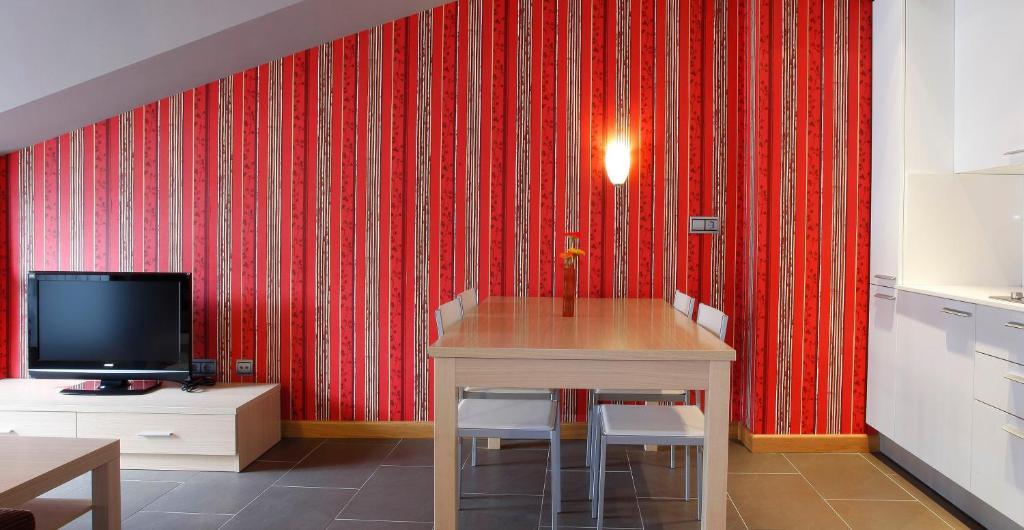 Apartamentos Spa Cueto Cangas de Onis Bilik gambar