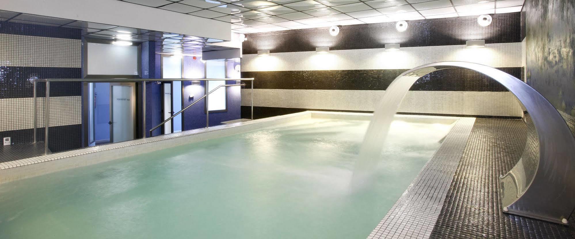 Apartamentos Spa Cueto Cangas de Onis Luaran gambar